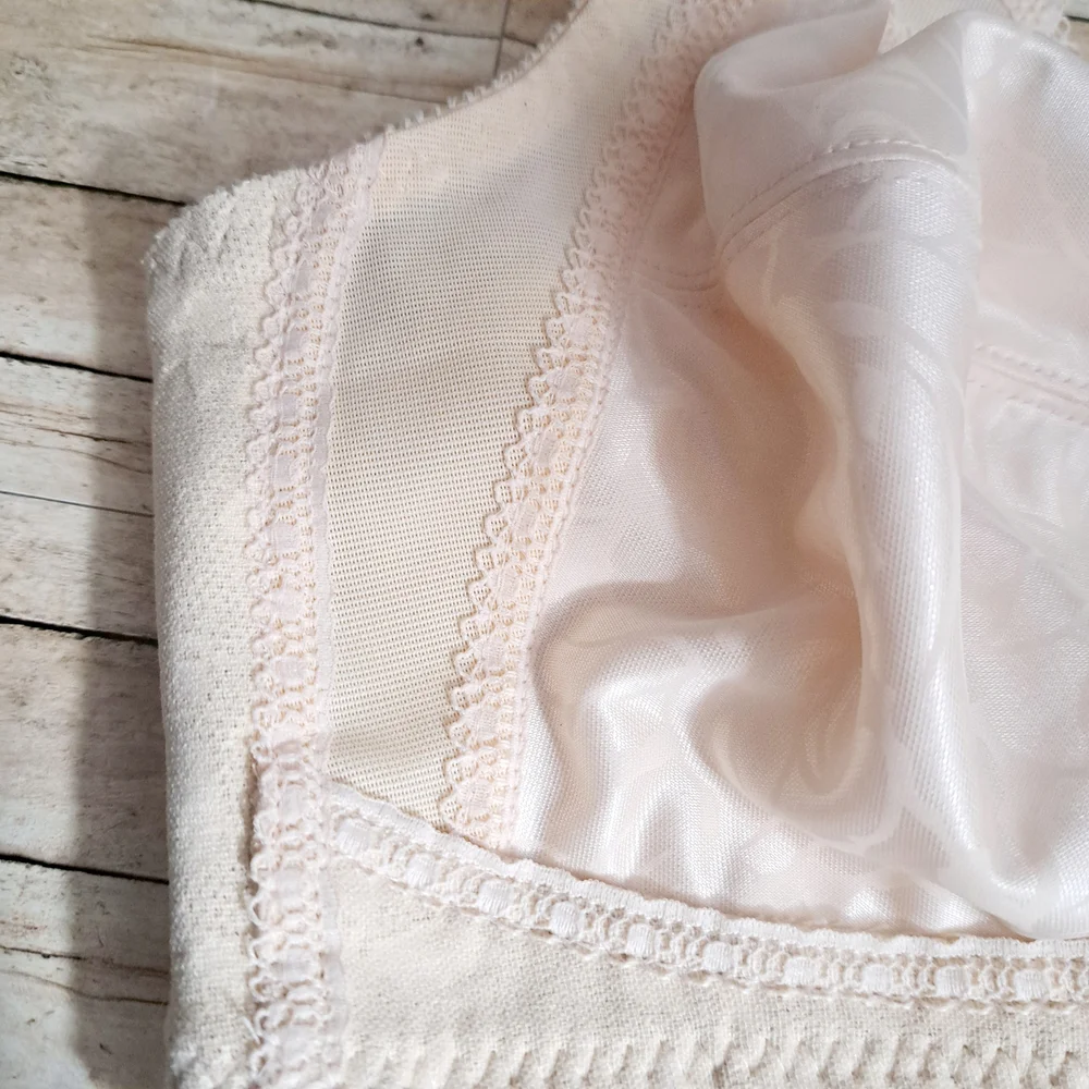 Undersore Womens Lace Detail Elegant Cream Women's Bra